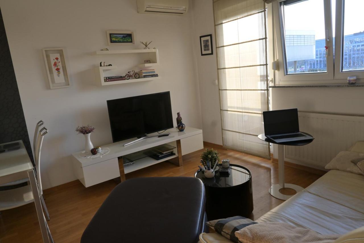 Lola Suite Zagreb Buitenkant foto